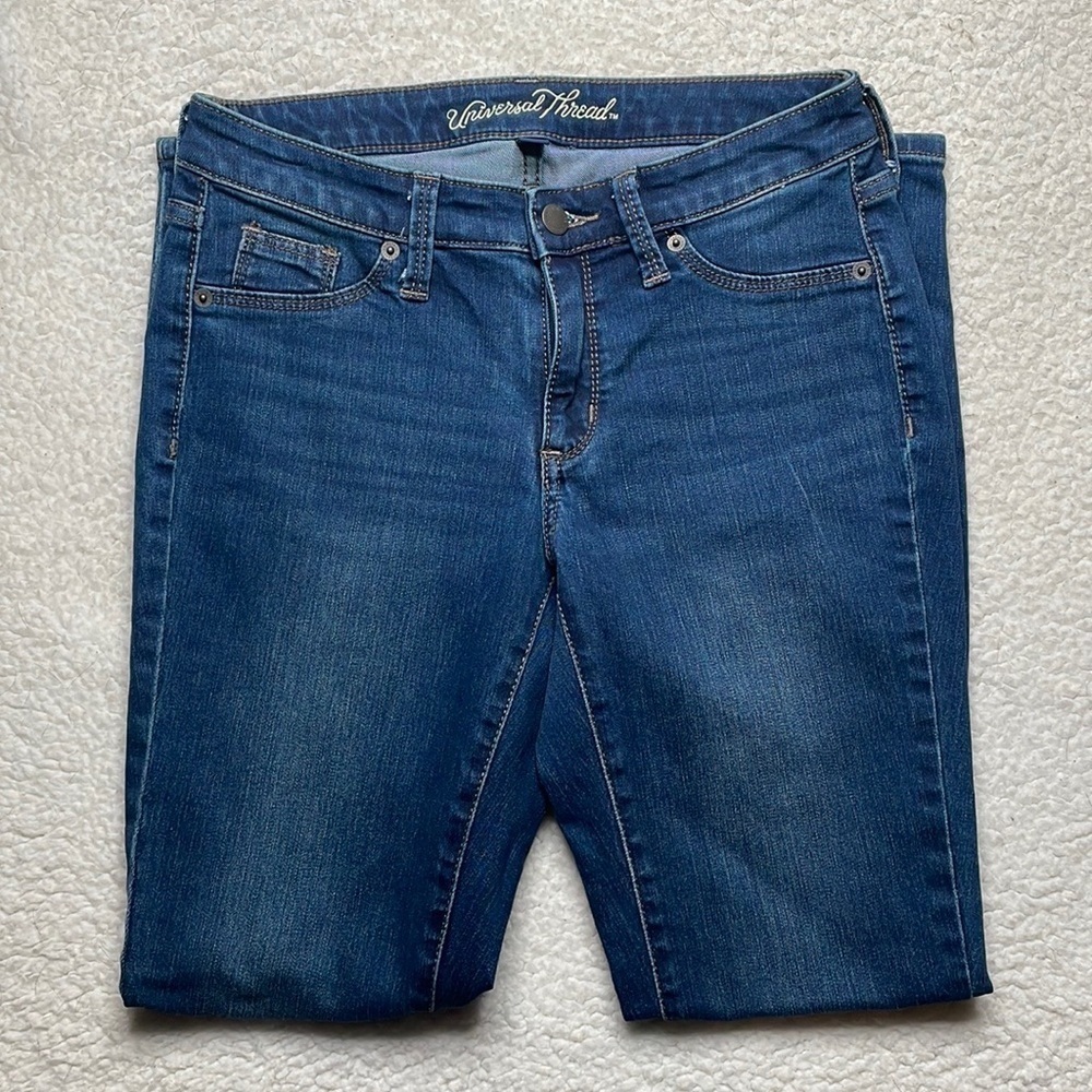 Universal Thread Denim Jeans Stretch Mid Rise Jegging Size 2 / 26 R - Picture 3 of 9